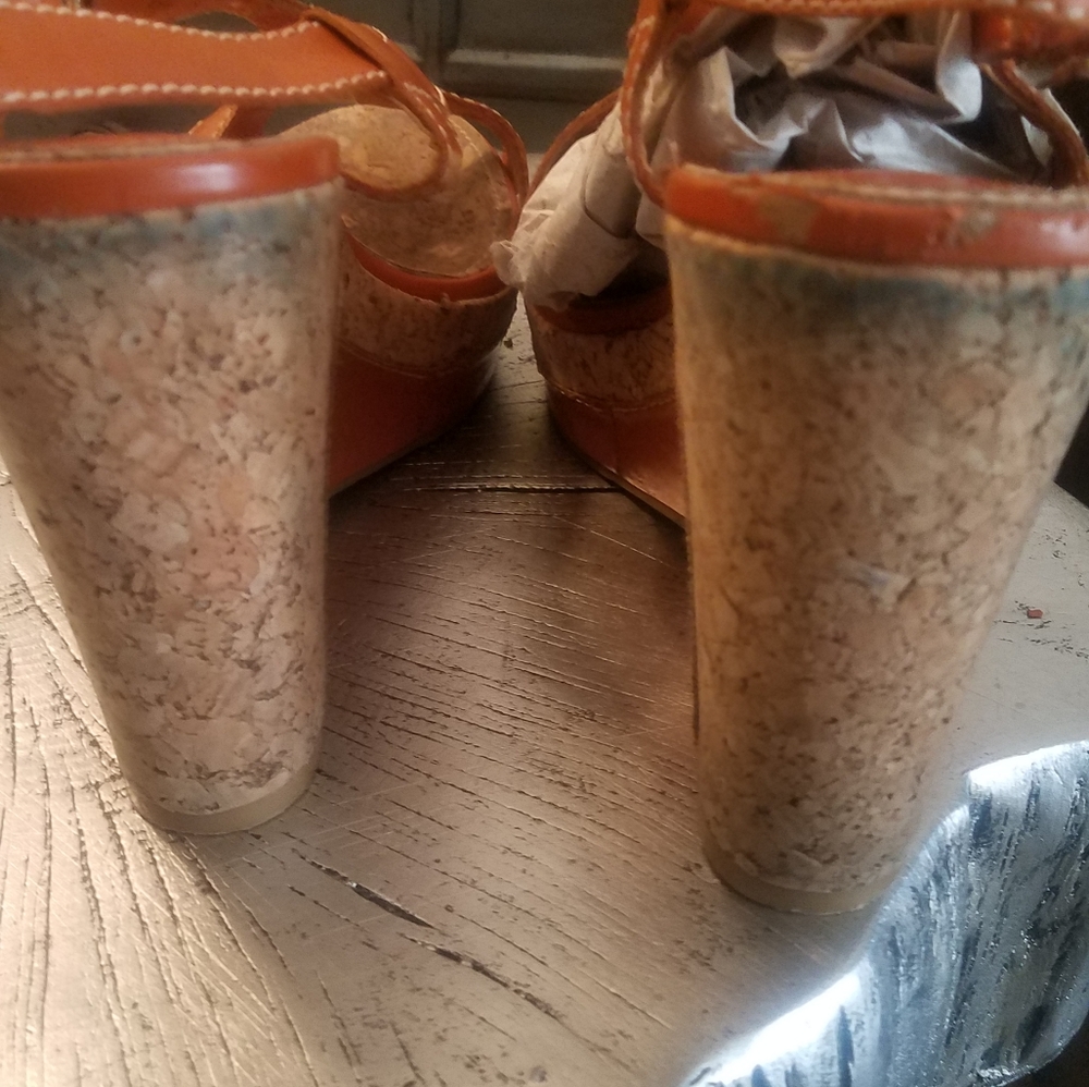 Shoes - Picture 3 of 5